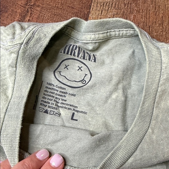 Nirvana washed dye bleach Band Tee Distressed large - Picture 4 of 7